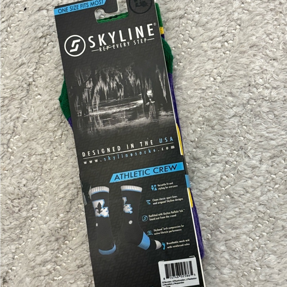 NWT - Skyline Louisianana Purple, Green & Gold Crew Socks - Picture 2 of 2